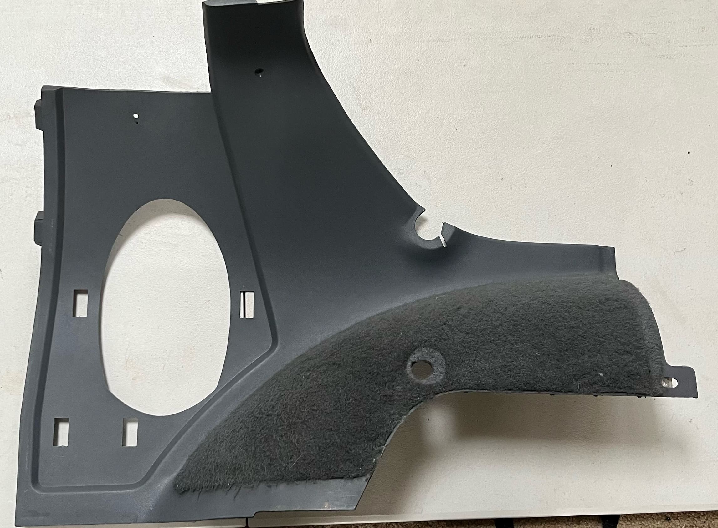 82-88 Camaro/Firebird gray carpeted passenger hatch trim