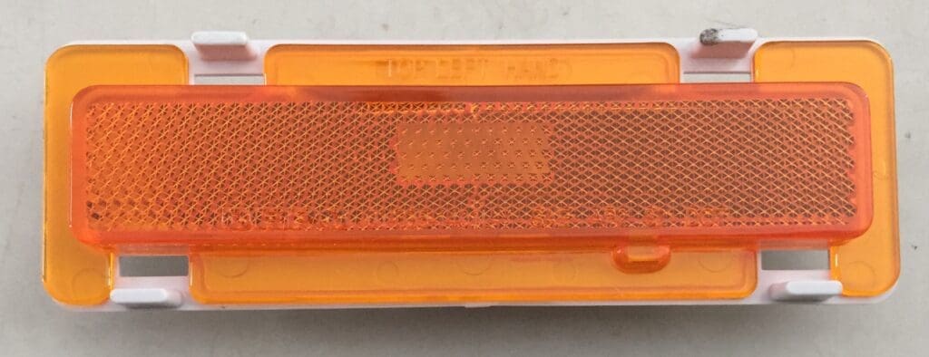 82-92 fender marker light