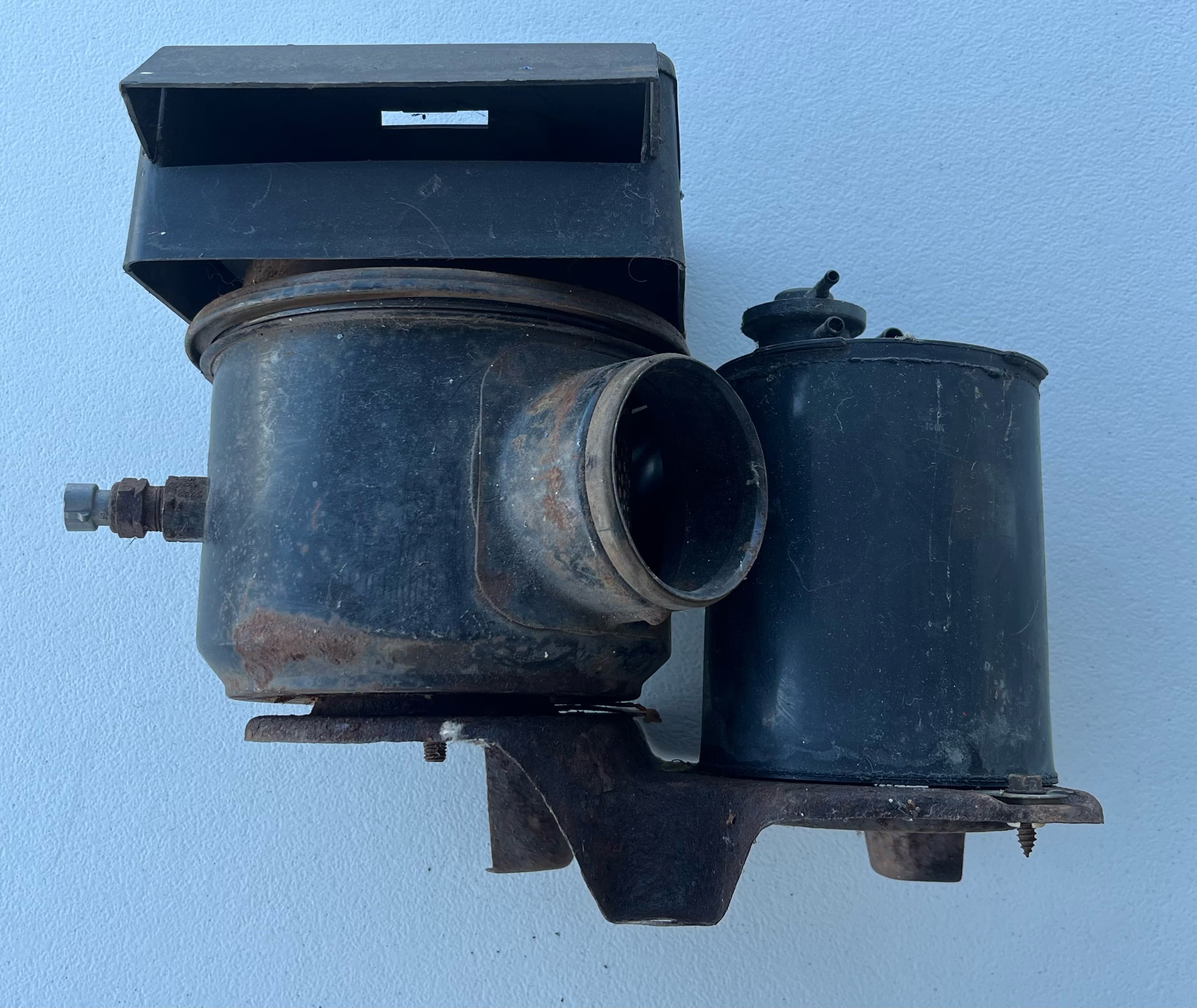 85-87 Firebird TPI air cleaner/charcoal canister assembly