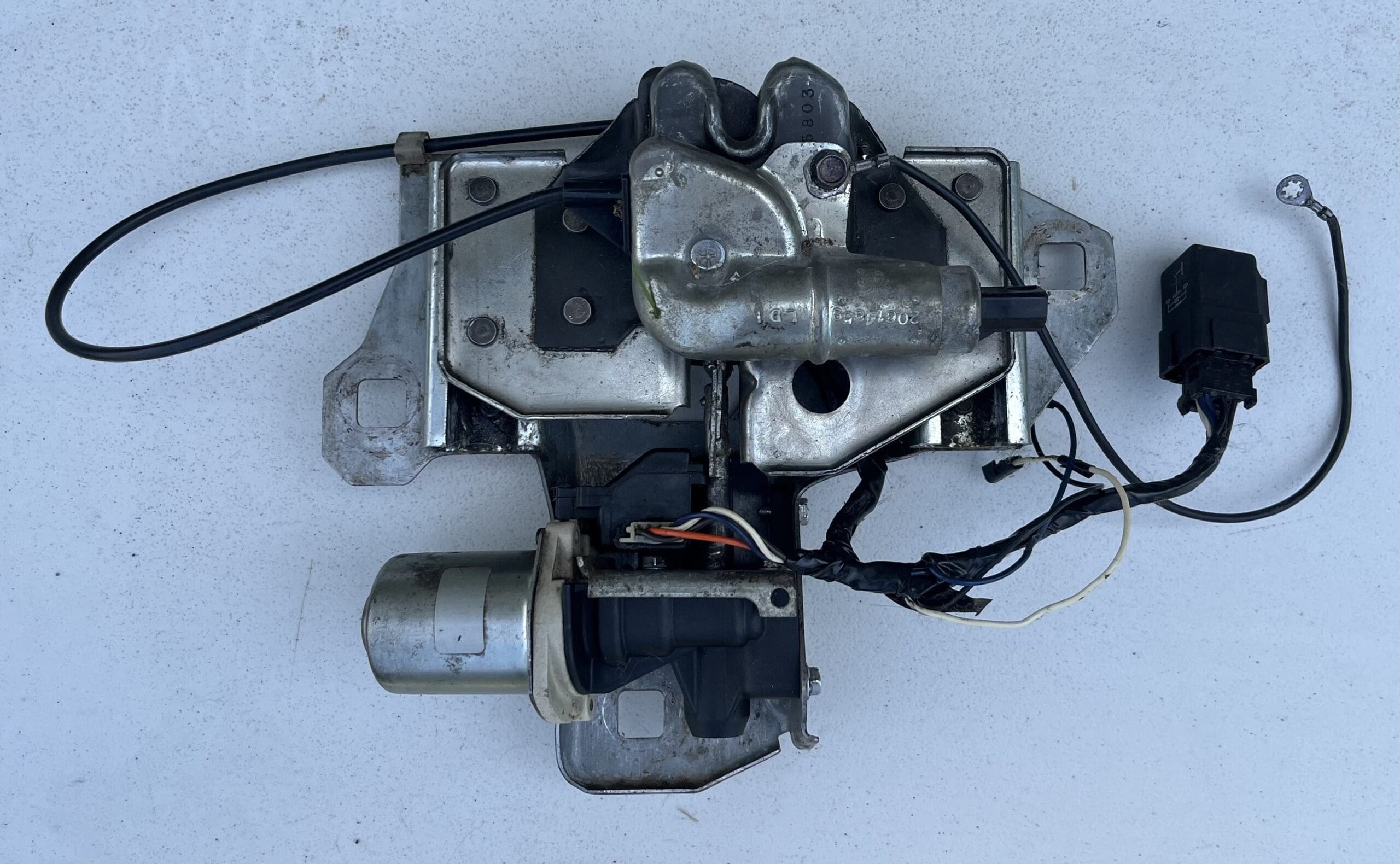 86-91 Camaro/Firebird hatch motor NEW PARTS!!